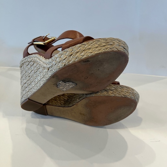 MICHAEL Michael Kors Tan Wedge  Espadrille Sandals Size 8.5 - Picture 5 of 6